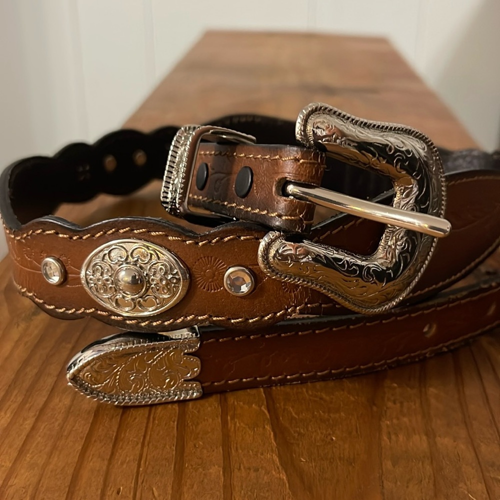 Brown Western Style Belt with Silver Accents